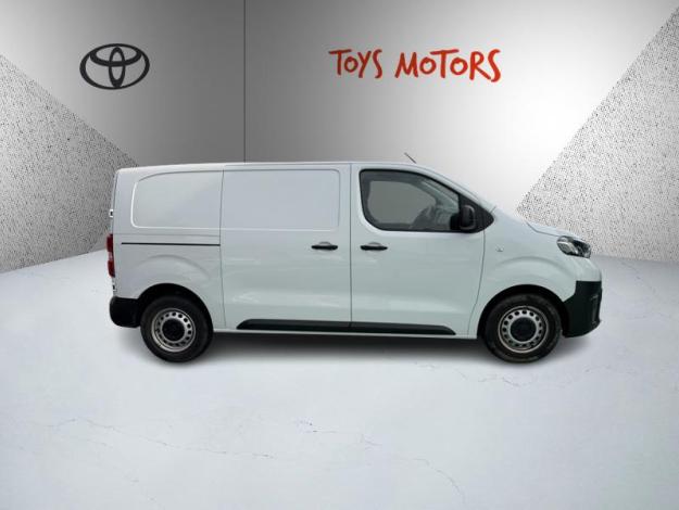 TOYOTA Proace 2.0 D MEDIUM 140 D-4D DYNAMIC  