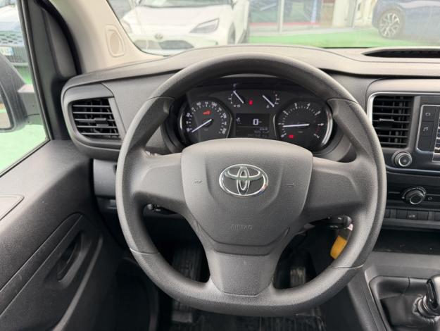 TOYOTA Proace 2.0 D MEDIUM 140 D-4D DYNAMIC  