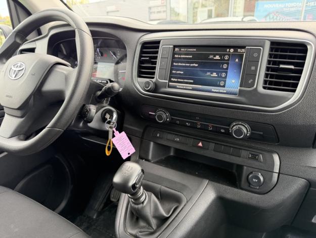 TOYOTA Proace 2.0 D MEDIUM 140 D-4D DYNAMIC  
