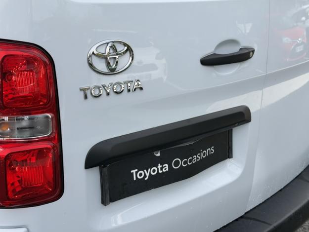 TOYOTA Proace 2.0 D MEDIUM 140 D-4D DYNAMIC  