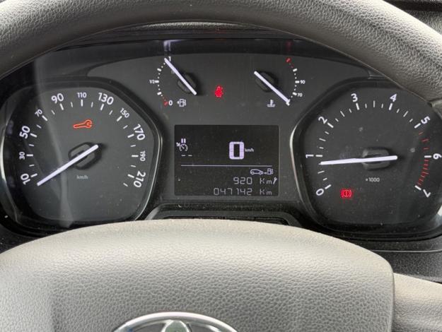 TOYOTA Proace 2.0 D MEDIUM 140 D-4D DYNAMIC  