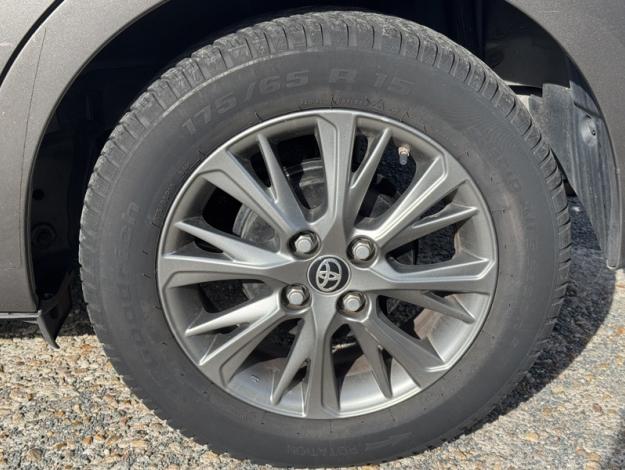 TOYOTA Yaris 1.0 69 VVT-I DYNAMIC  1.0 69 ch 