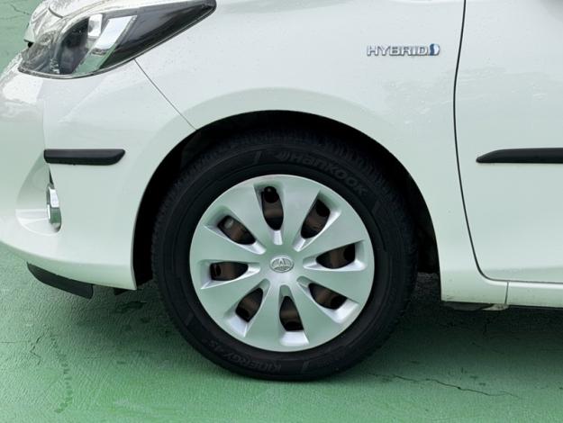 TOYOTA Yaris 1.5 VVT-I HYBRID DYNAMIC   