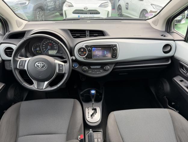 TOYOTA Yaris 1.5 VVT-I HYBRID DYNAMIC   
