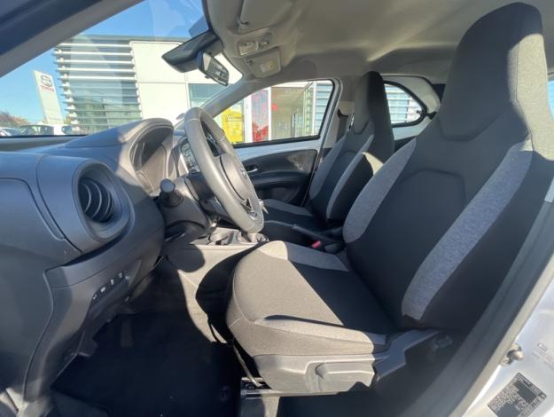 TOYOTA Aygo X 1.0 72 Dynamic  