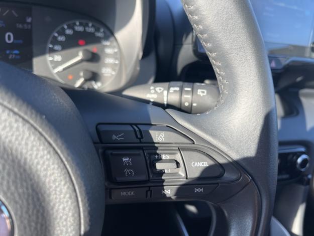 TOYOTA Yaris 116h Dynamic  