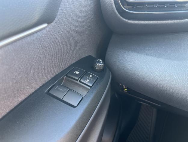 TOYOTA Yaris 116h Dynamic  