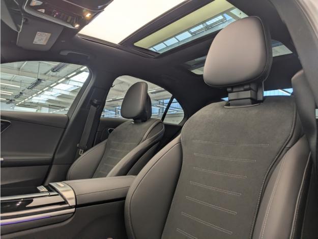 MERCEDES-BENZ Classe C Berline Classe C 300 e Hybrid EQ Berline AMG Line  Classe C 300 e Hybrid EQ Berline AMG Line