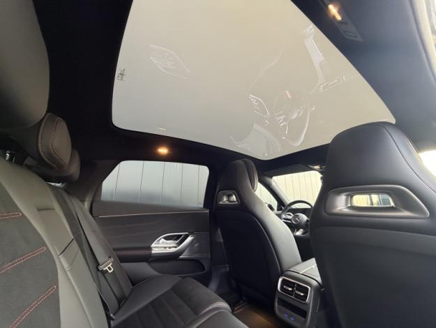 MERCEDES-BENZ Classe C Berline Classe C 400 4M électrique AMG Line  Classe C 400 4M électrique EQ AMG Line
