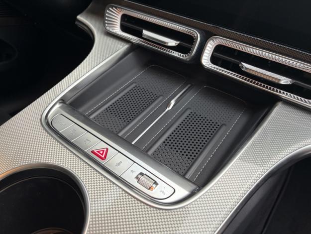 MERCEDES-BENZ Classe C Berline Classe C 400 4M électrique AMG Line  Classe C 400 4M électrique EQ AMG Line