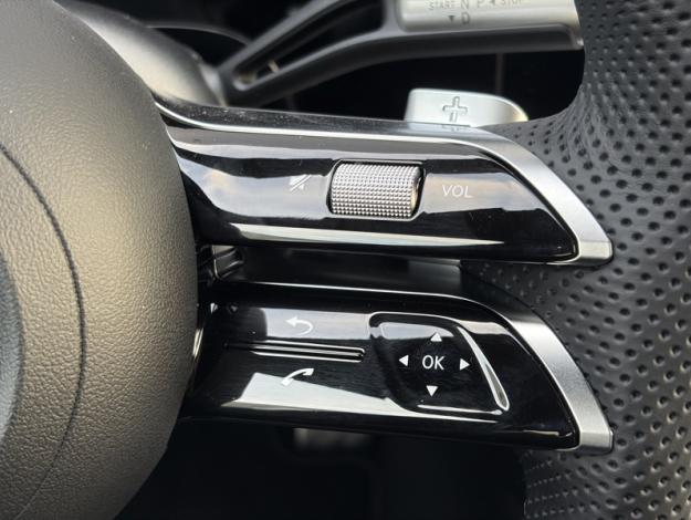 MERCEDES-BENZ Classe C Berline Classe C 400 4M électrique AMG Line  Classe C 400 4M électrique EQ AMG Line