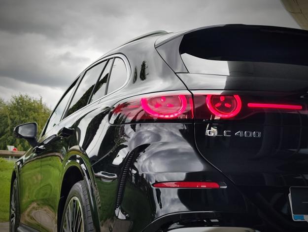 MERCEDES-BENZ GLC SUV   GLC 400 4M avec technologie EQ AMG Line
