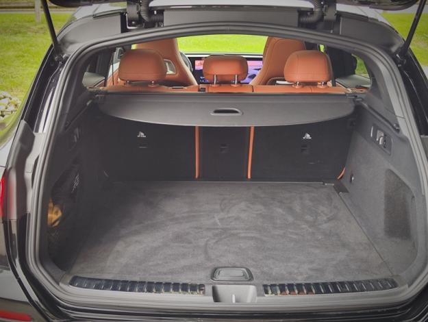 MERCEDES-BENZ GLC SUV   GLC 400 4M avec technologie EQ AMG Line