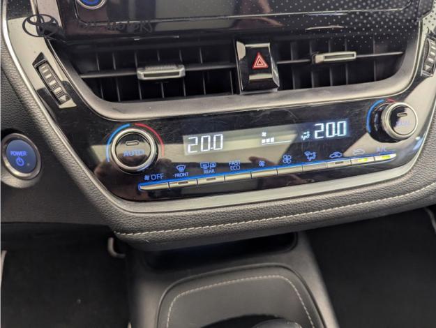 TOYOTA Corolla Hybride 122h Design  TO