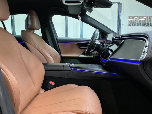 MERCEDES-BENZ E 220 d Berline AMG Line  