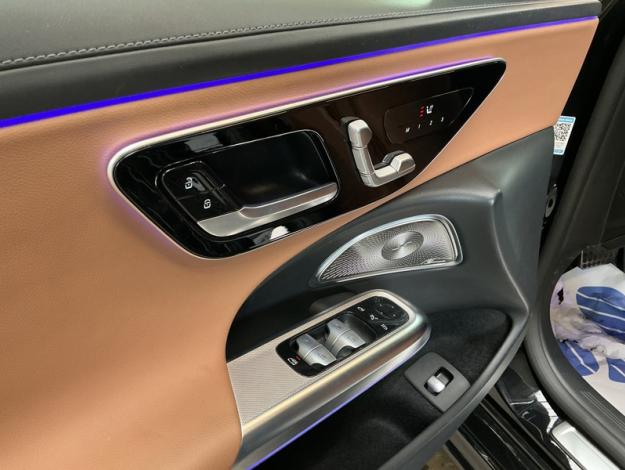 MERCEDES-BENZ E 220 d Berline AMG Line  