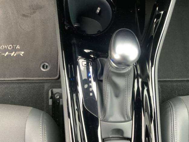 TOYOTA C-HR 1.8 Hybride 122 Design Ultimate  