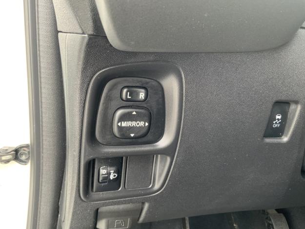 TOYOTA Aygo 1.0 VVT-i x-play  