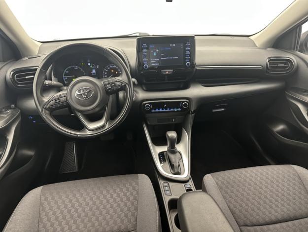 TOYOTA Yaris 1.5 116H DYNAMIC   