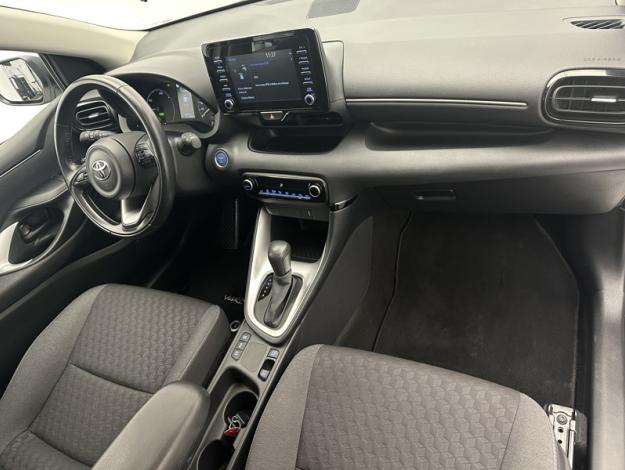 TOYOTA Yaris 1.5 116H DYNAMIC   