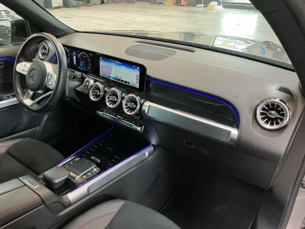 MERCEDES-BENZ GLB 200 AMG Pack Night   