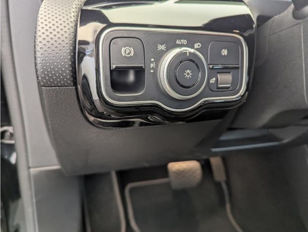 MERCEDES-BENZ Classe A 180 d Progressive Line  