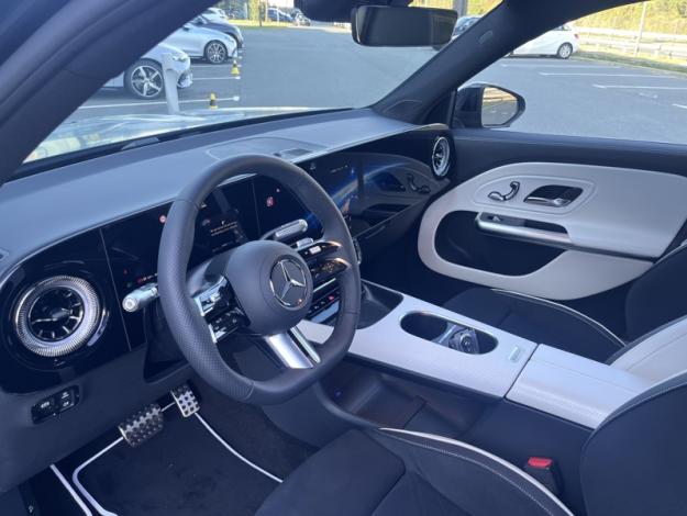 MERCEDES-BENZ GLB 200 AMG Line  GLB 200 AMG Line