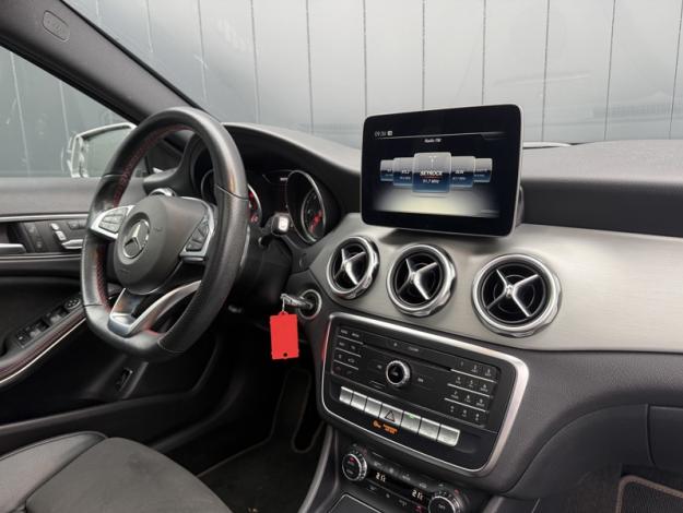 MERCEDES-BENZ GLA 220 d Fascination  