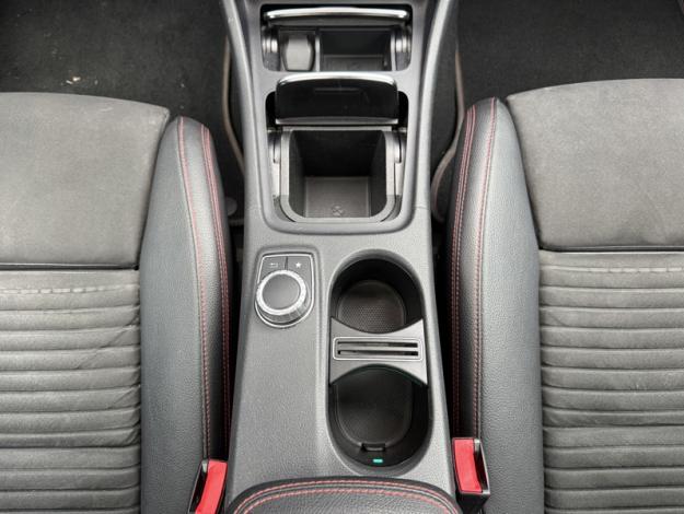 MERCEDES-BENZ GLA 220 d Fascination  