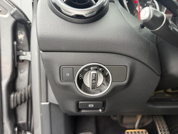 MERCEDES-BENZ GLA 220 d Fascination  