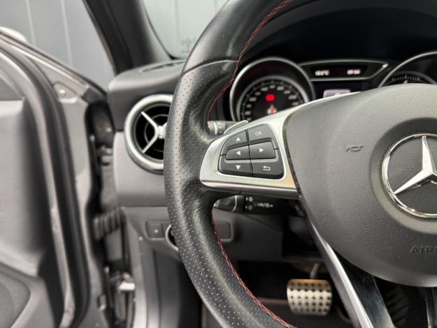 MERCEDES-BENZ GLA 220 d Fascination  
