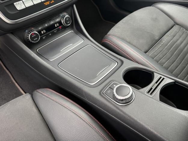 MERCEDES-BENZ GLA 220 d Fascination  