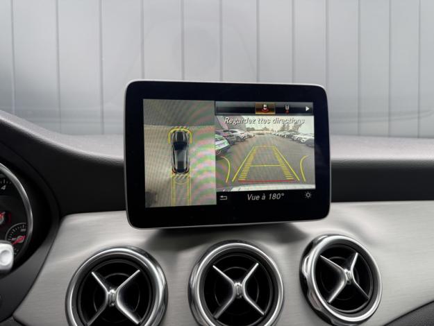 MERCEDES-BENZ GLA 220 d Fascination  