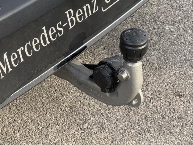 MERCEDES-BENZ EQA 250+  
