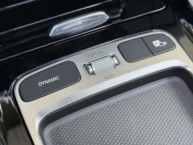 MERCEDES-BENZ EQA 250+  