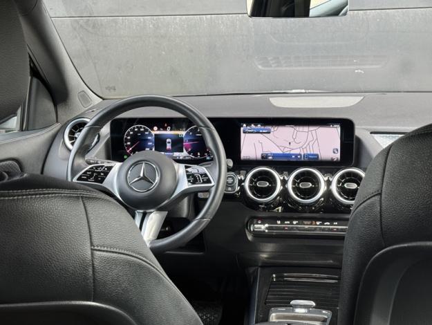 MERCEDES-BENZ GLA 200 d Progressive Line  GLA 200 d Progressive Line