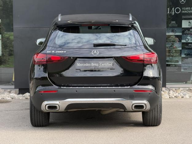 MERCEDES-BENZ GLA 200 d Progressive Line  GLA 200 d Progressive Line