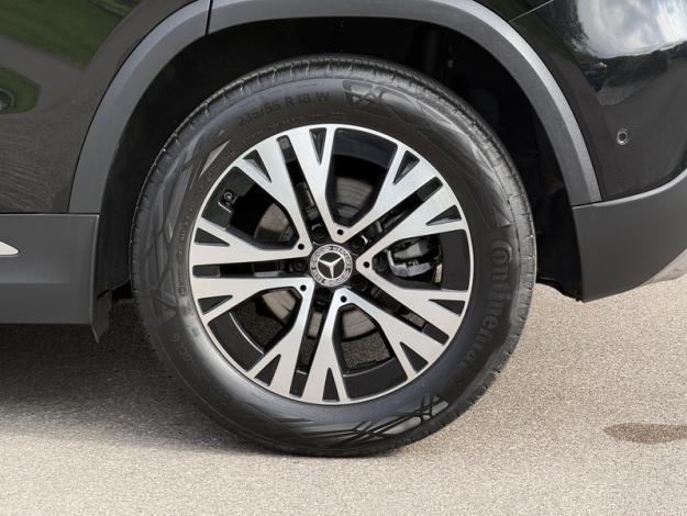 MERCEDES-BENZ GLA 200 d Progressive Line  GLA 200 d Progressive Line