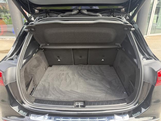 MERCEDES-BENZ GLA 200 d Progressive Line  GLA 200 d Progressive Line