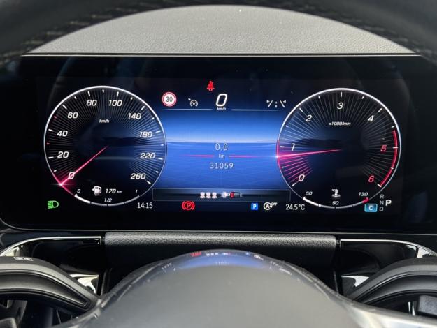 MERCEDES-BENZ GLA 200 d Progressive Line  GLA 200 d Progressive Line