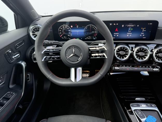 MERCEDES-BENZ Classe A 250 e Hybrid EQ AMG Line  Classe A 250 e Hybrid EQ AMG Line