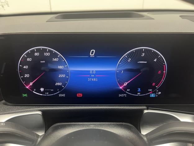 MERCEDES-BENZ GLB 200 d AMG Line  