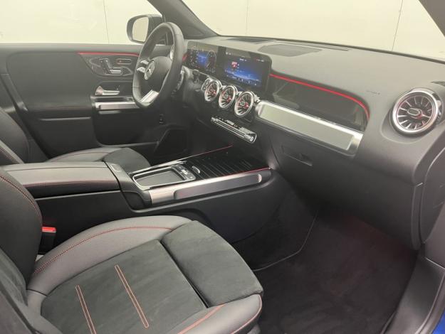 MERCEDES-BENZ GLB 200 d AMG Line  