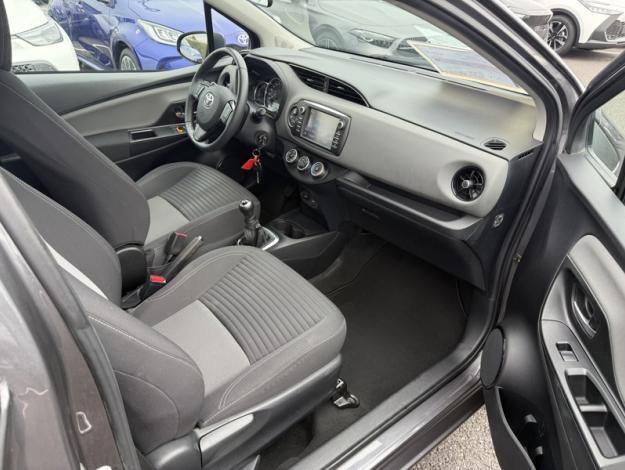 TOYOTA Yaris 70 VVT-i France  