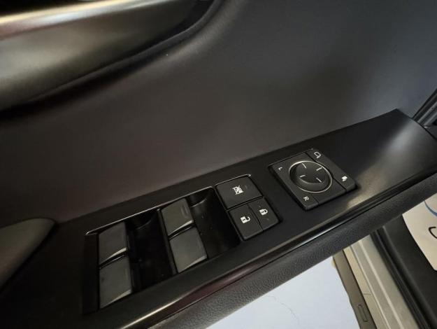 LEXUS UX 2.0 250H LUXE  2WD   