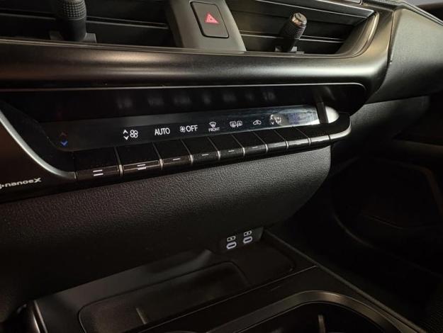 LEXUS UX 2.0 250H LUXE  2WD   