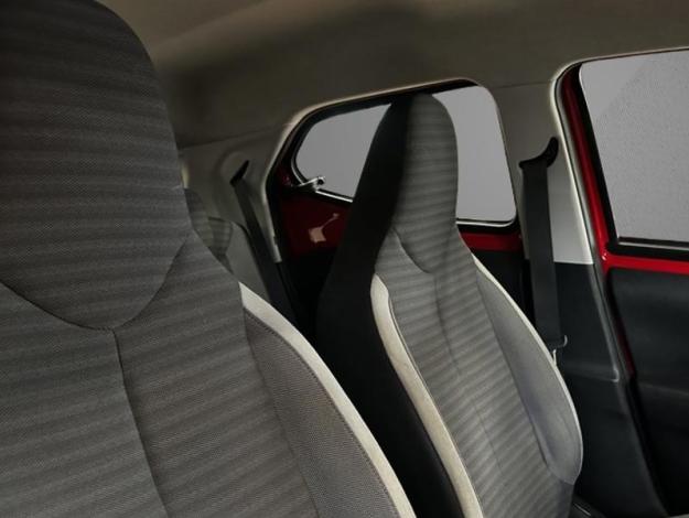 TOYOTA Aygo x-play  1.0 72 ch 