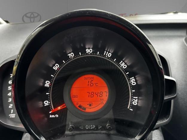 TOYOTA Aygo x-play  1.0 72 ch 