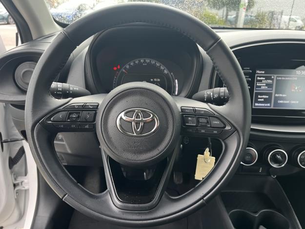 TOYOTA Aygo X 1.0 VVT-i 72 Dynamic   