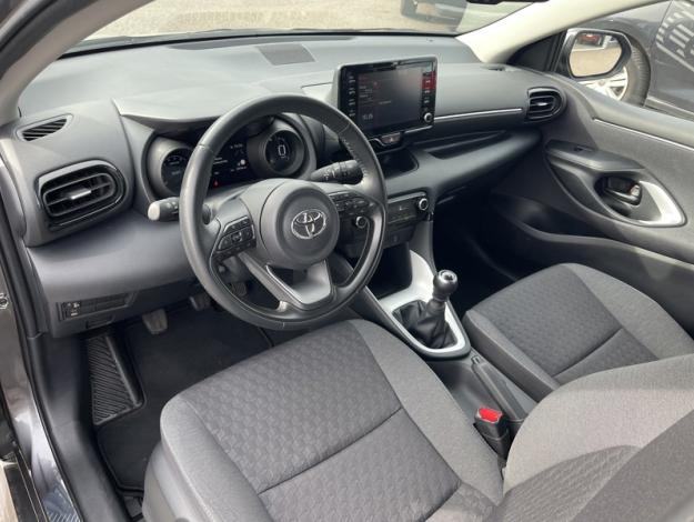TOYOTA Yaris 120 VVT-I Design  